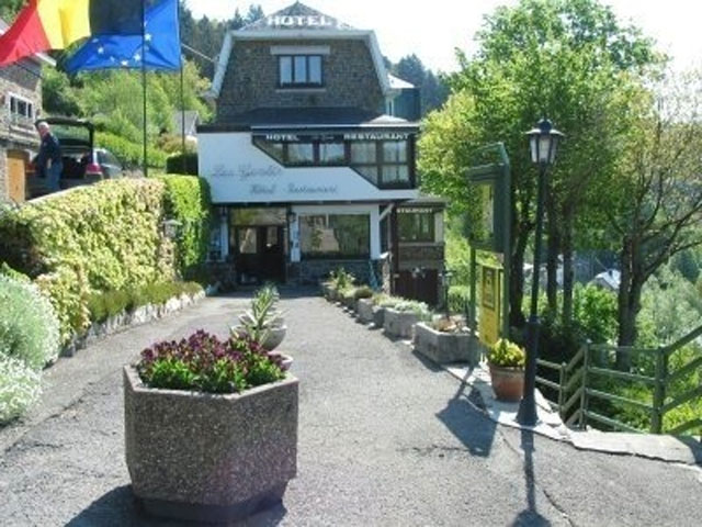 Hôtel-Restaurant Les Genêts